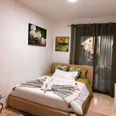 Charming Studio In Mar With Shared Pool 50 M² *