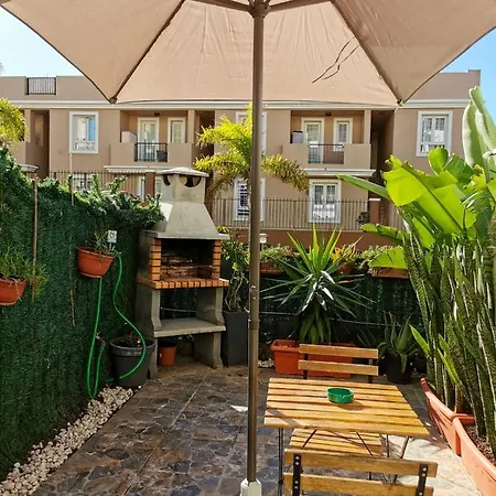 Charming Studio In Mar With Shared Pool 50 M² 아파트 팔름-마르